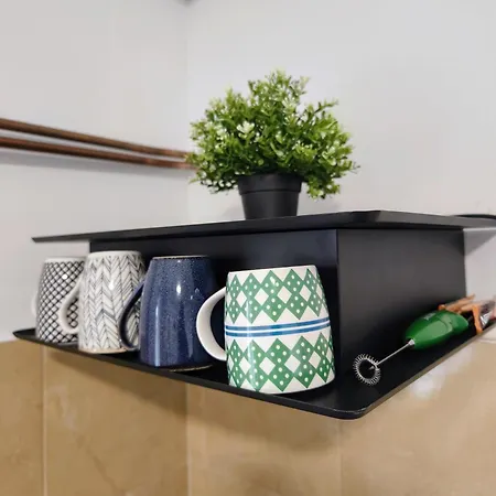 Apartment Quiet And Bright - Near Bus Station & Free Parking