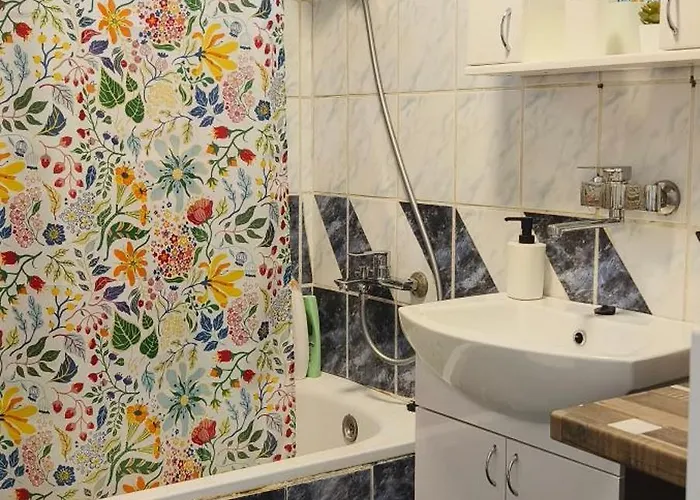 Quiet And Bright - Near Bus Station & Free Parking Novi Sad